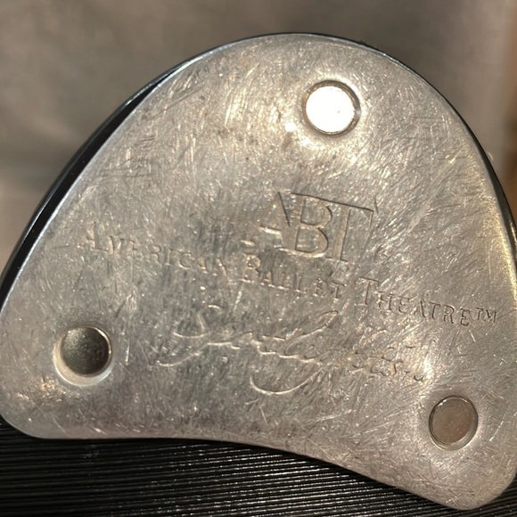 American Ballet Theatre tap shoes patent leather, size 2 1/2, Very Good Shape! - Picture 6 of 7